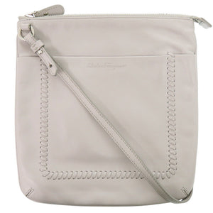 サルヴァトーレフェラガモ レザー グレー ショルダーバッグ 0397【中古】Salvatore Ferragamo