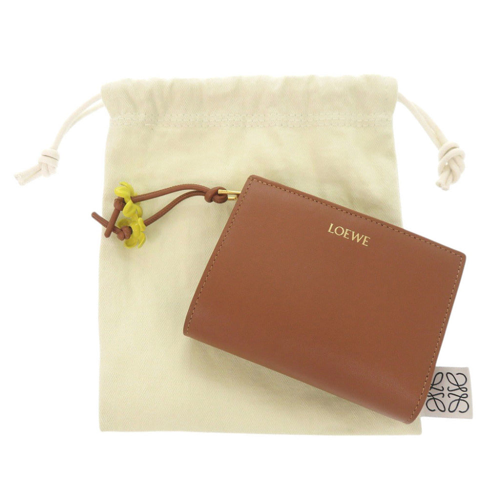 新品同様 ロエベ デイジー ノット コンパクトウォレット レザー ブラウン 二つ折り財布 茶 0278【中古】LOEWE