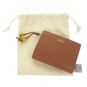 新品同様 ロエベ デイジー ノット コンパクトウォレット レザー ブラウン 二つ折り財布 茶 0278【中古】LOEWE