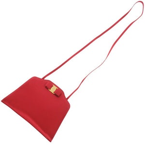 サルヴァトーレフェラガモ ヴァラリボン A219168 サテン レッド ショルダーバッグ 赤 0357【中古】Salvatore Ferragamo