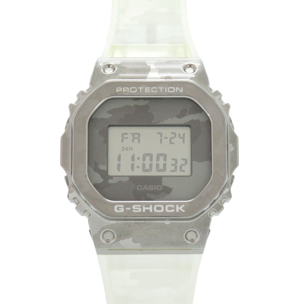 カシオ G-SHOCK GM-5600SCM-1JF Metal Covered カモフラージュ 迷彩柄 クオーツ デジタル 腕時計 SS 樹脂 グレー Gショック 0586【中古】CASIO