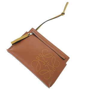 新品同様 ロエベ アナグラム Tポーチ レザー ブラウン 1578【中古】LOEWE