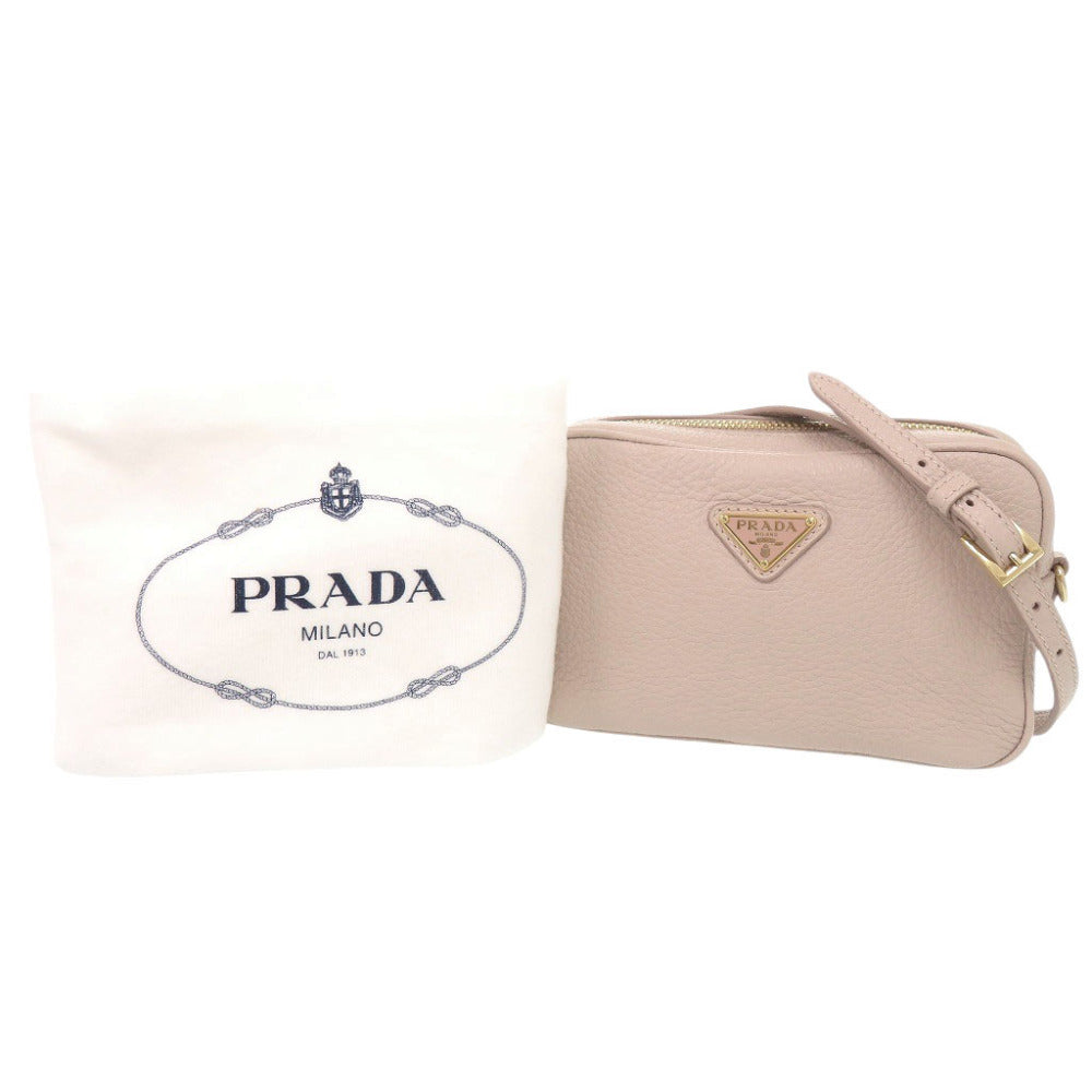 新品同様 プラダ トライアングルロゴ ミニバッグ 1NF060 レザー ピンクベージュ ショルダーバッグ 1697【中古】PRADA
