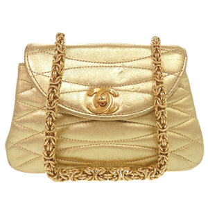 シャネル ココマーク ラムスキン ゴールド金具 2番台 ゴールド チェーンバッグ 0195【中古】CHANEL