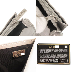 美品 シャネル ココマーク カンボンライン レザー シルバー金具 12番台 シルバー 長財布 0245【中古】CHANEL