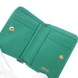 美品 ヴェルサーチ メデューサ キルティング レザー グリーン 緑 2つ折り財布 財布 0302【中古】VERSACE