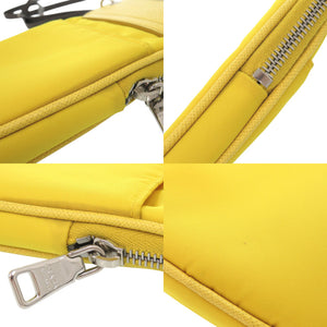 美品 プラダ トライアングル ナイロン レザー イエロー フォンケース ショルダーポーチ ショルダーバッグ 黄 0565【中古】PRADA