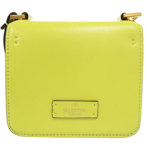 美品 ヴァレンティノ ガラヴァーニ Vスリング レザー イエロー ショルダーバッグ 0600【中古】Valentino Garavani