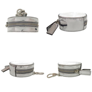 新品同様 グッチ GGエンボス ポーチ 812339 キーホルダー バッグチャーム シルバー 0640【中古】GUCCI