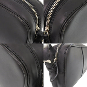 バーバリー ロゴ レザー ブラック ショルダーバッグ 黒 0663【中古】BURBERRY