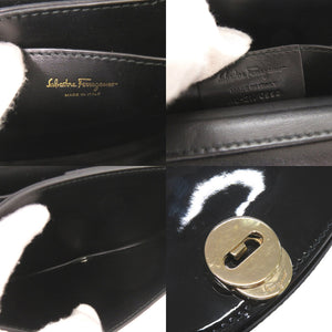 美品 サルヴァトーレフェラガモ ガンチーニ パテントレザー ブラック ショルダーバッグ 黒 1069【中古】Salvatore Ferragamo