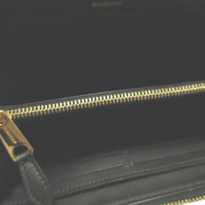 新品同様 バーバリー チェック PVC ベージュ ラウンドファスナー長財布 財布 1183【中古】BURBERRY