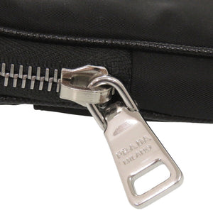 美品 プラダ トライアングル ナイロン レザー ブラック フォンケース ショルダーポーチ ショルダーバッグ 黒 1226【中古】PRADA