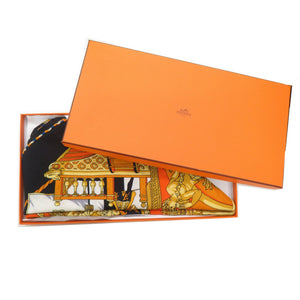 未使用 エルメス カレジェアン トライアングル LA REALE シルク カシミヤ ブラック スカーフ 黒 0087【中古】HERMES