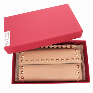 美品 ヴァレンティノ ガラヴァーニ ロックスタッズ QW1P0225BOL レザー ベージュ 長財布 0355【中古】Valentino Garavani