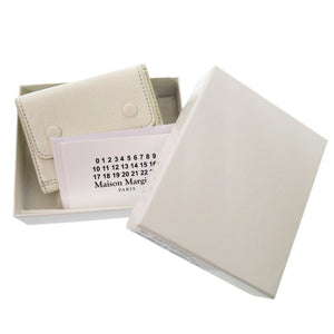 新品同様 メゾン マルジェラ 4ステッチ SA3UI0012T1003 三つ折り財布 レザー ホワイト 0480【中古】Maison Margiela