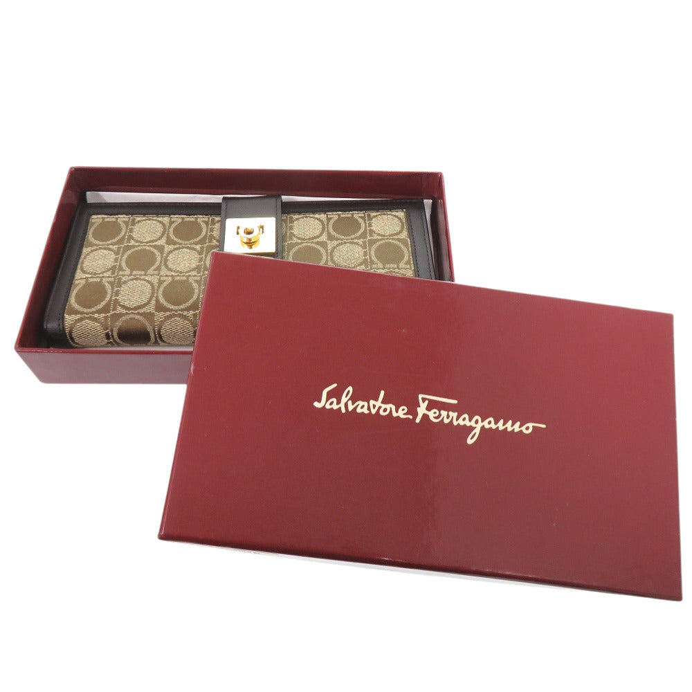 美品 サルヴァトーレフェラガモ ガンチーニ IY211410 ジャガード ブラウン 長財布 0495【中古】Salvatore Ferragamo
