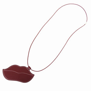 新品同様 エルメス リップス ヴォースイフト ルージュアッシュ K刻印 ペンダント ネックレス 赤 0918【中古】HERMES