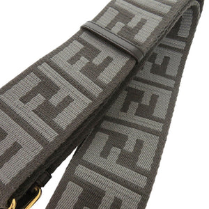 美品 フェンディ ストラップユー ズッカ柄 キャンバス レザー グレー ショルダーストラップ 1027【中古】FENDI