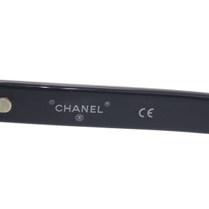 新品同様 シャネル × ファレル ウィリアムス 19SS ココマーク 71314A プラスチック ネイビー 1657【中古】CHANEL