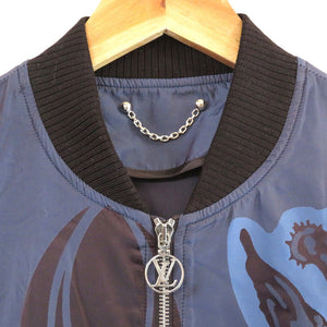 美品 ルイヴィトン チャップマンブラザーズ 17SS ジラフ ボンバージャケット サバンナ ナイロン ブルゾン サイズ48 ブルー 青 LV 0713【中古】LOUIS VUITTON メンズ