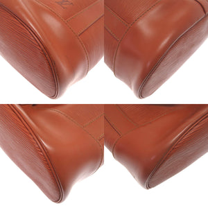 ルイ ヴィトン エピ ランドネPM ケニアブラウン M52353 ショルダーバッグ バッグ 茶 LV 0210 【中古】 LOUIS VUITTON