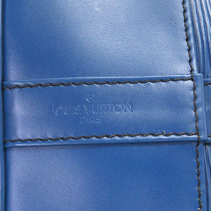 ルイ ヴィトン エピ ランドネGM ブルー M43085 ショルダーバッグ バッグ 青 LV 0211 【中古】 LOUIS VUITTON