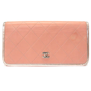 シャネル マトラッセ レザー ピンク シルバー 22番台 ココマーク 長財布 財布 0214 【中古】 CHANEL