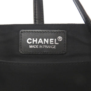 美品 シャネル ニュートラベルライン ナイロン レザー ブラック ジュエリーケース コスメケース 黒 0300 【中古】 CHANEL