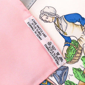 新品同様 エルメス カレ90 現代市民の服装 COSTUMES CIVILS ACTUELS シルク ピンク スカーフ 0324 【中古】 HERMES
