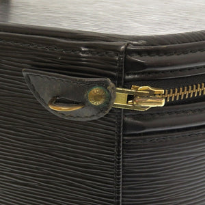 ルイ ヴィトン エピ カンヌ ブラック M48032 ハンドバッグ バッグ 黒 LV 0339 【中古】 LOUIS VUITTON