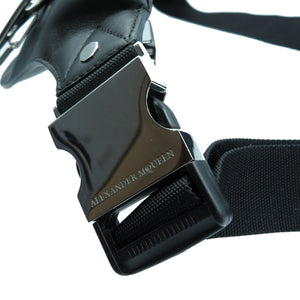 新品同様 アレキサンダー マックイーン ハーネス ブラック レザー シルバー金具 ベルトバッグ ボディバッグ 0027 【中古】 Alexander McQueen