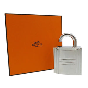 新品同様 エルメス ジュエルロック カデナ ピュアパフューム メタル シルバー 香水ケース 0048【中古】HERMES