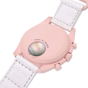 新品同様 オメガ ムーンスウォッチ スピードマスター ミッション トゥ ビーナス SO33P100 クオーツ 腕時計 バイオセラミック/ベルクロ ピンク 0035【中古】OMEGA