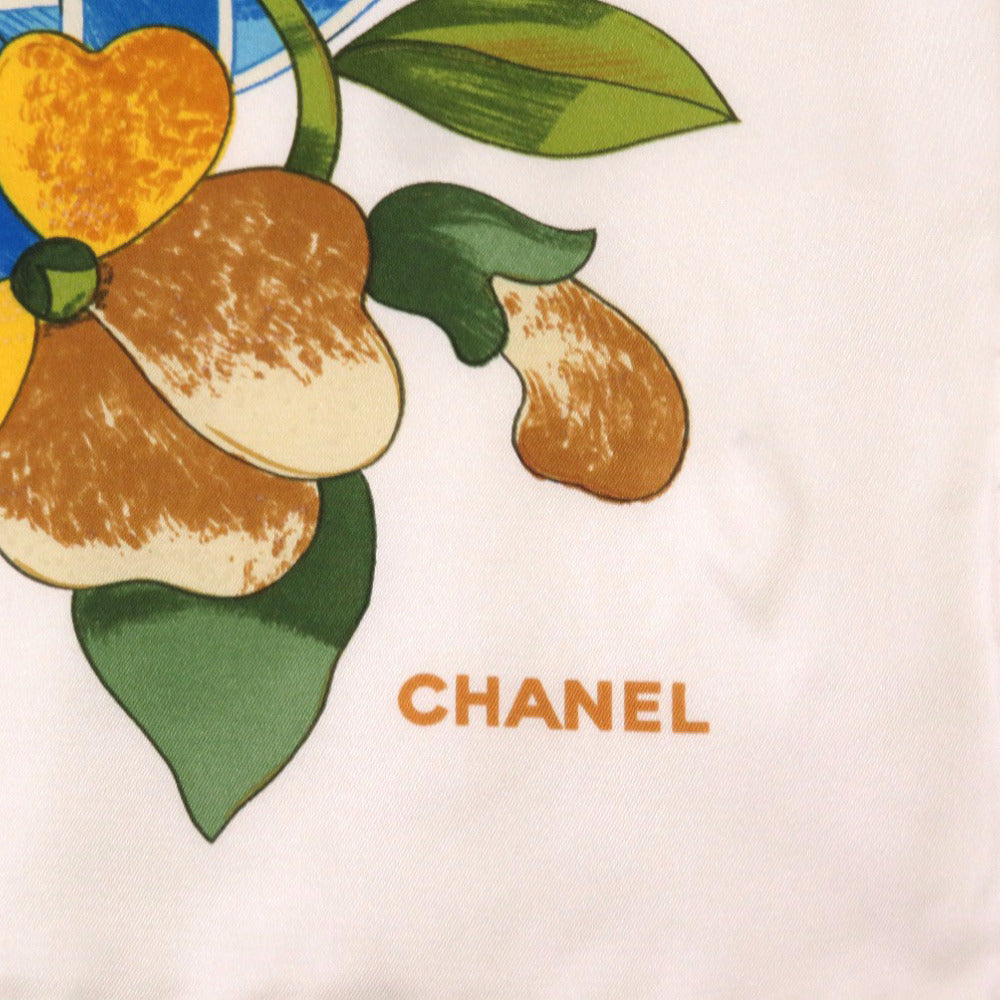 美品 シャネル フラワー ココマーク 花柄 ホワイト シルク スカーフ 0133 【中古】 CHANEL