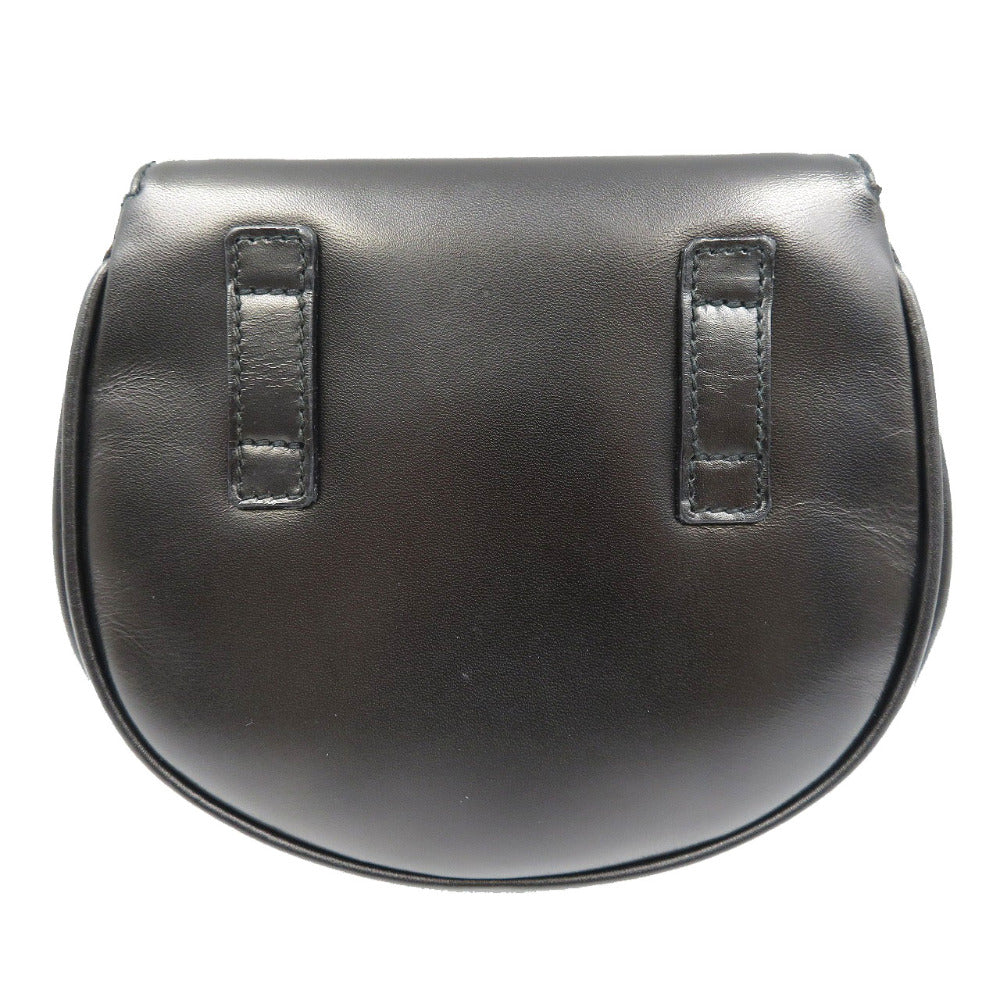 新品同様 サルヴァトーレフェラガモ AQ 215613 ガンチーニ チェーン レザー ゴールド金具 ブラック 黒 0158【中古】Salvatore Ferragamo