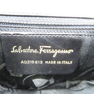 新品同様 サルヴァトーレフェラガモ AQ 215613 ガンチーニ チェーン レザー ゴールド金具 ブラック 黒 0158【中古】Salvatore Ferragamo