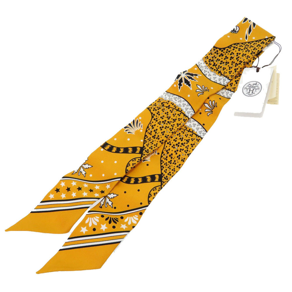 未使用 エルメス LES LEOPARDS レオパード シルク イエロー スカーフ 黄  0060 【中古】 HERMES