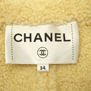 新品同様 シャネル ムートン ジャケット P64480 ラムファー コート サイズ34 ベージュ 0154【中古】CHANEL レディース