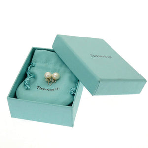 新品同様 ティファニー シルバー925 パール シルバー ホワイト ピアス 0133【中古】TIFFANY＆CO.