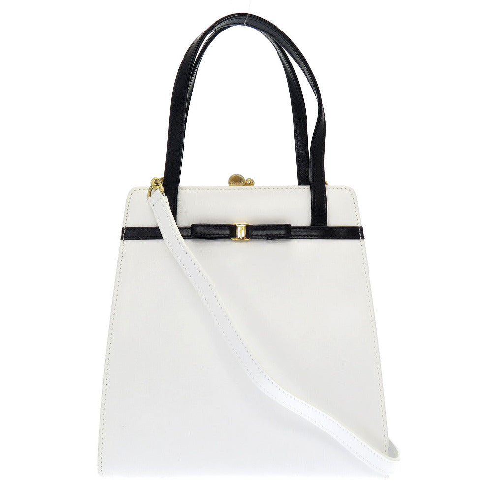 美品 サルヴァトーレ フェラガモ ヴァラリボン Q216187 レザー パンダ ホワイト ブラック 白 黒 2way ハンドバッグ 0081【中古】Salvatore Ferragamo