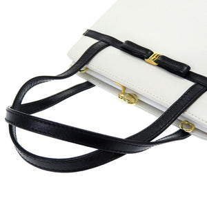 美品 サルヴァトーレ フェラガモ ヴァラリボン Q216187 レザー パンダ ホワイト ブラック 白 黒 2way ハンドバッグ 0081【中古】Salvatore Ferragamo