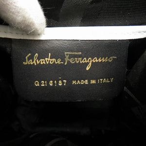 美品 サルヴァトーレ フェラガモ ヴァラリボン Q216187 レザー パンダ ホワイト ブラック 白 黒 2way ハンドバッグ 0081【中古】Salvatore Ferragamo