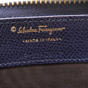 新品同様 フェラガモ ヴァラリボン 22-C907 レザー ネイビー 紺 L字ファスナー長財布 財布 0031【中古】Feragamo