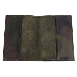 美品 クロムハーツ セメタリークロス レザー 迷彩 カモフラージュ グリーン 緑 パスポートケース カバー 0010【中古】CHROME HEARTS