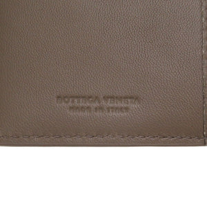 新品同様 ボッテガヴェネタ イントレチャート コンパクトウォレット レザー グレー Wホック財布 財布 0064【中古】BOTTEGA VENETA