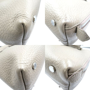 イアクッチ レザー  シルバー金具 グレージュ 2WAY ハンドバッグ ショルダーバッグ 0076【中古】IACUCCI