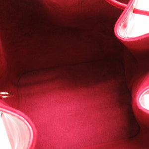 新品同様 ルイ ヴィトン エピ プチノエ カスティリアンレッド M44107 ショルダーバッグ バッグ 赤 LV 0109 【中古】 LOUIS VUITTON