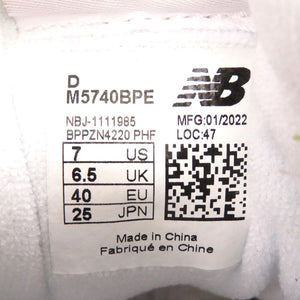 未使用 ニューバランス × エイプ 57/40 M5740BPE 25.0cm(日本サイズ) マルチカラー スニーカー 0142 【中古】 NEW BALANCE × A BATHING APE