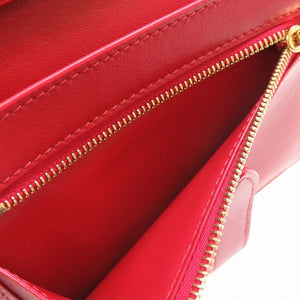 新品同様 セリーヌ ミディアム ストラップ ウォレット 2019年製 レザー レッド 赤 2つ折り財布 財布 0057【中古】CELINE